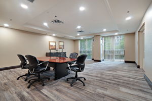 9 Michael Power Pl Unit 206, Etobicoke, ON M9A 0A5, CA Photo 22