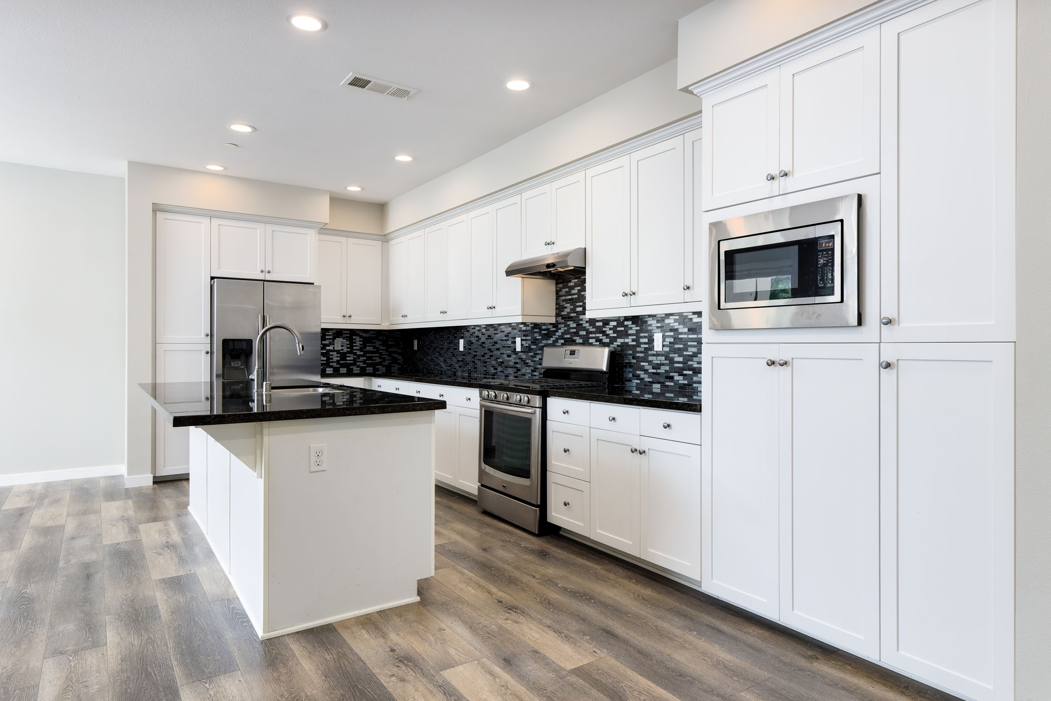 152 Borrego, Irvine, CA 92618, US Photo 8
