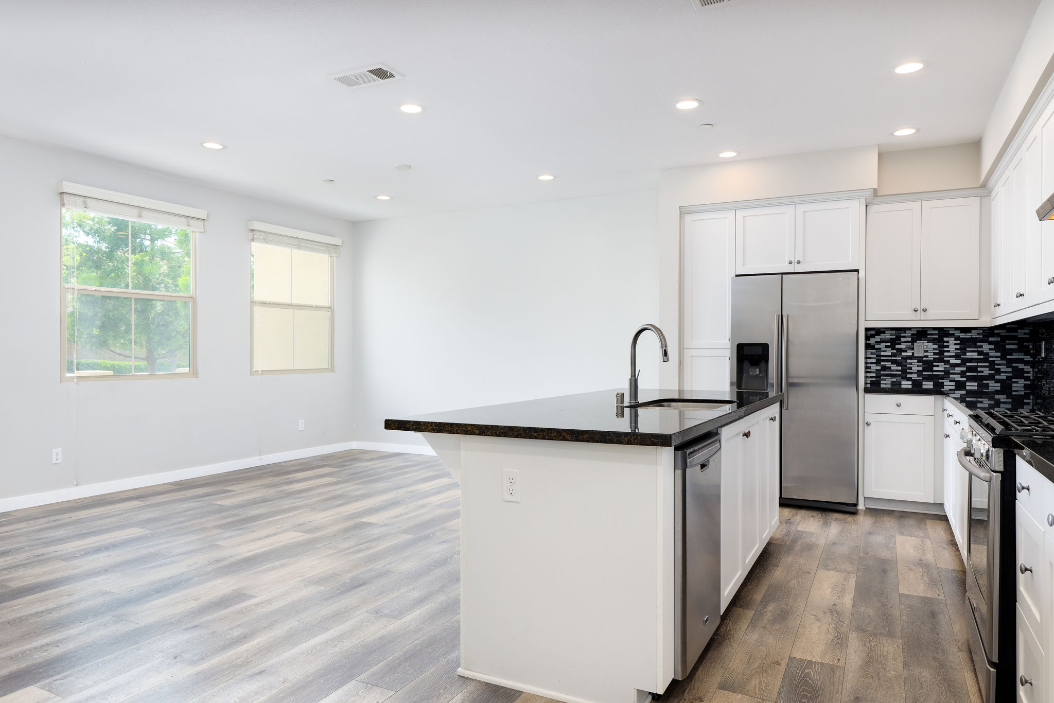 152 Borrego, Irvine, CA 92618, US Photo 9