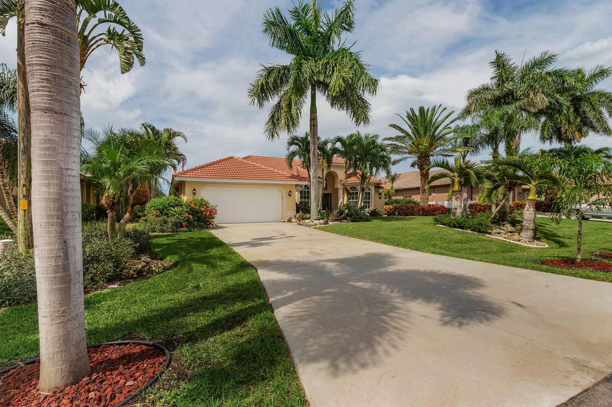 2119 SW 52nd St, Cape Coral, FL 33914, USA Photo 3