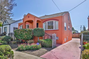 3038 Millsbrae Ave, Oakland, CA 94605, US Photo 2