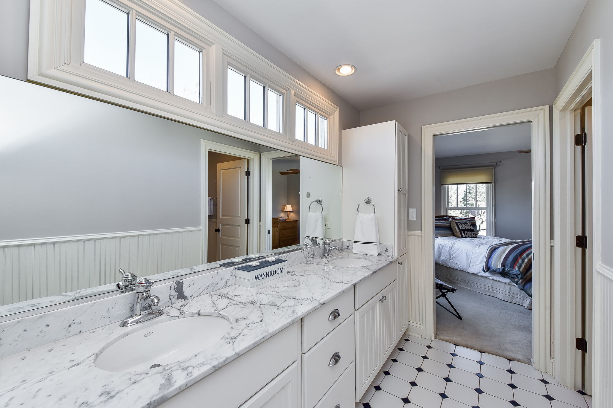 461 Phillips Ave, Glen Ellyn, IL 60137, US Photo 30