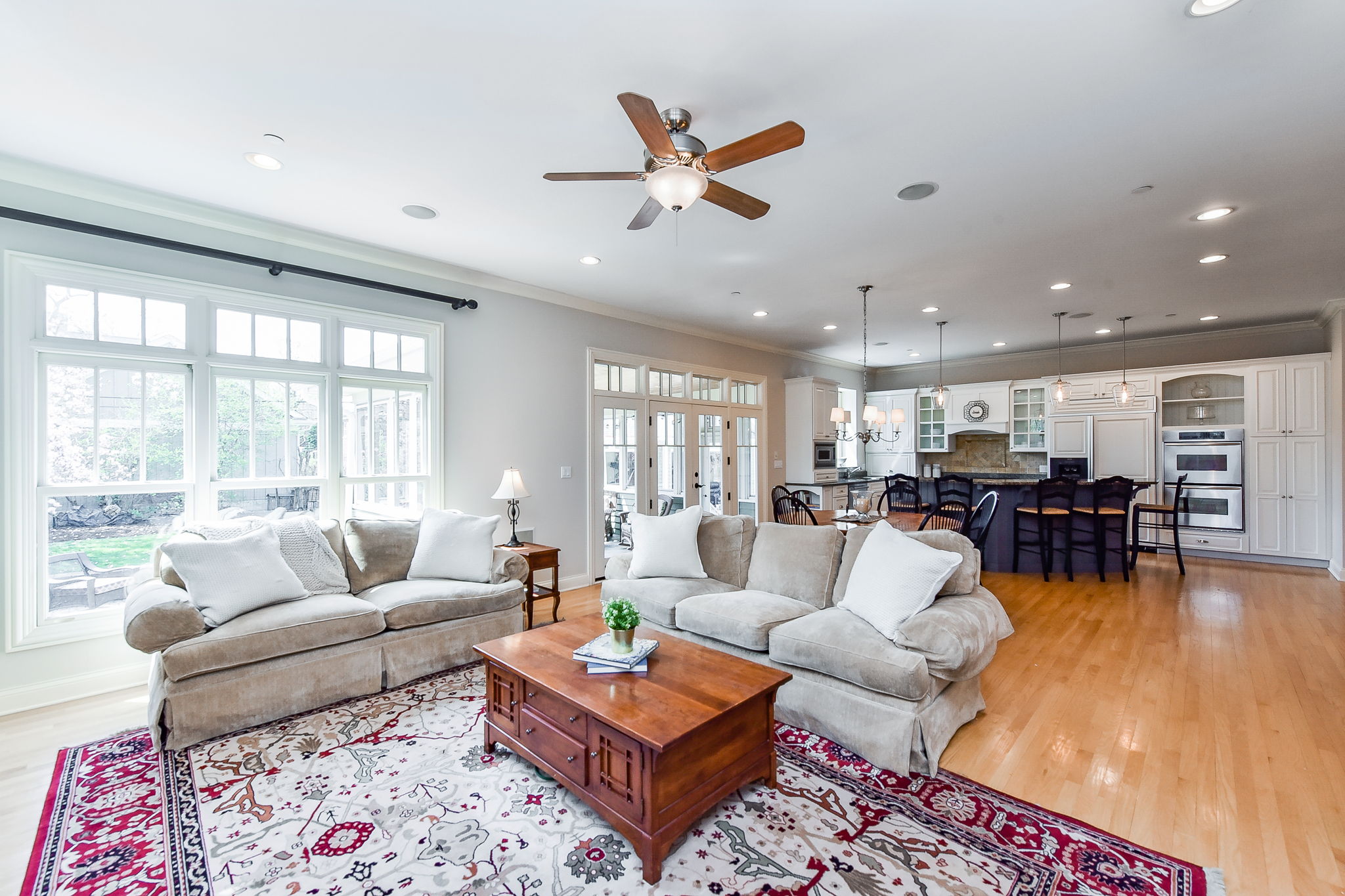 461 Phillips Ave, Glen Ellyn, IL 60137, US Photo 48