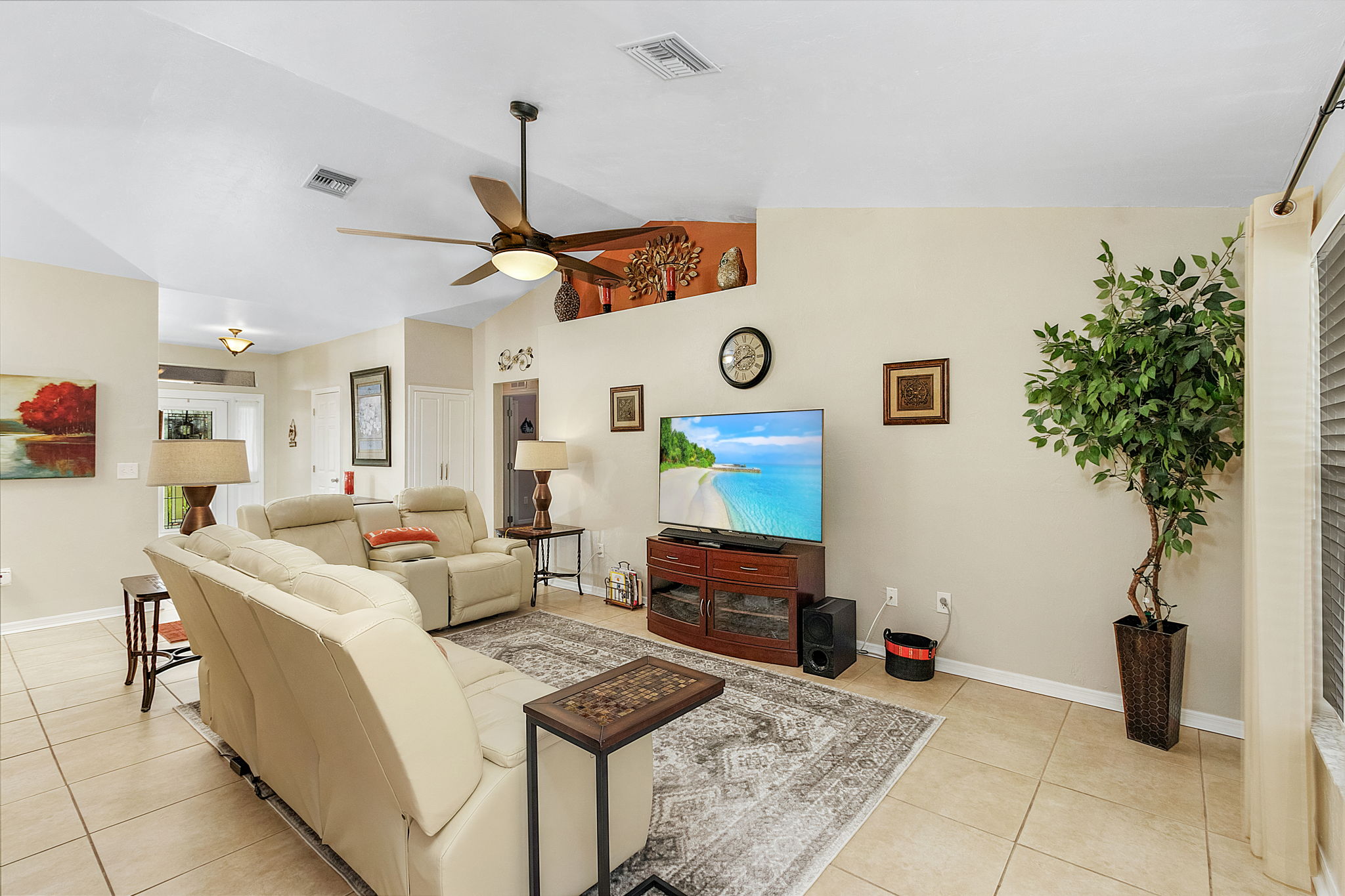 1325 SW 21st Ave, Cape Coral, FL 33991, US Photo 7