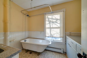 162 Walnut St, Windham, CT 06226, US Photo 40