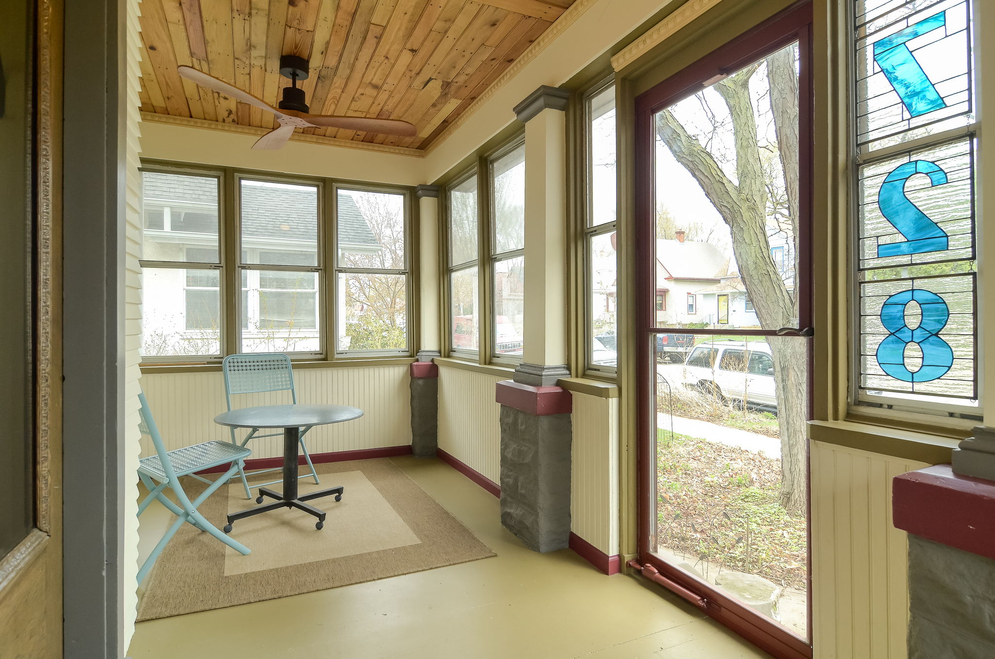 3728 Longfellow Avenue Red Pine Photography