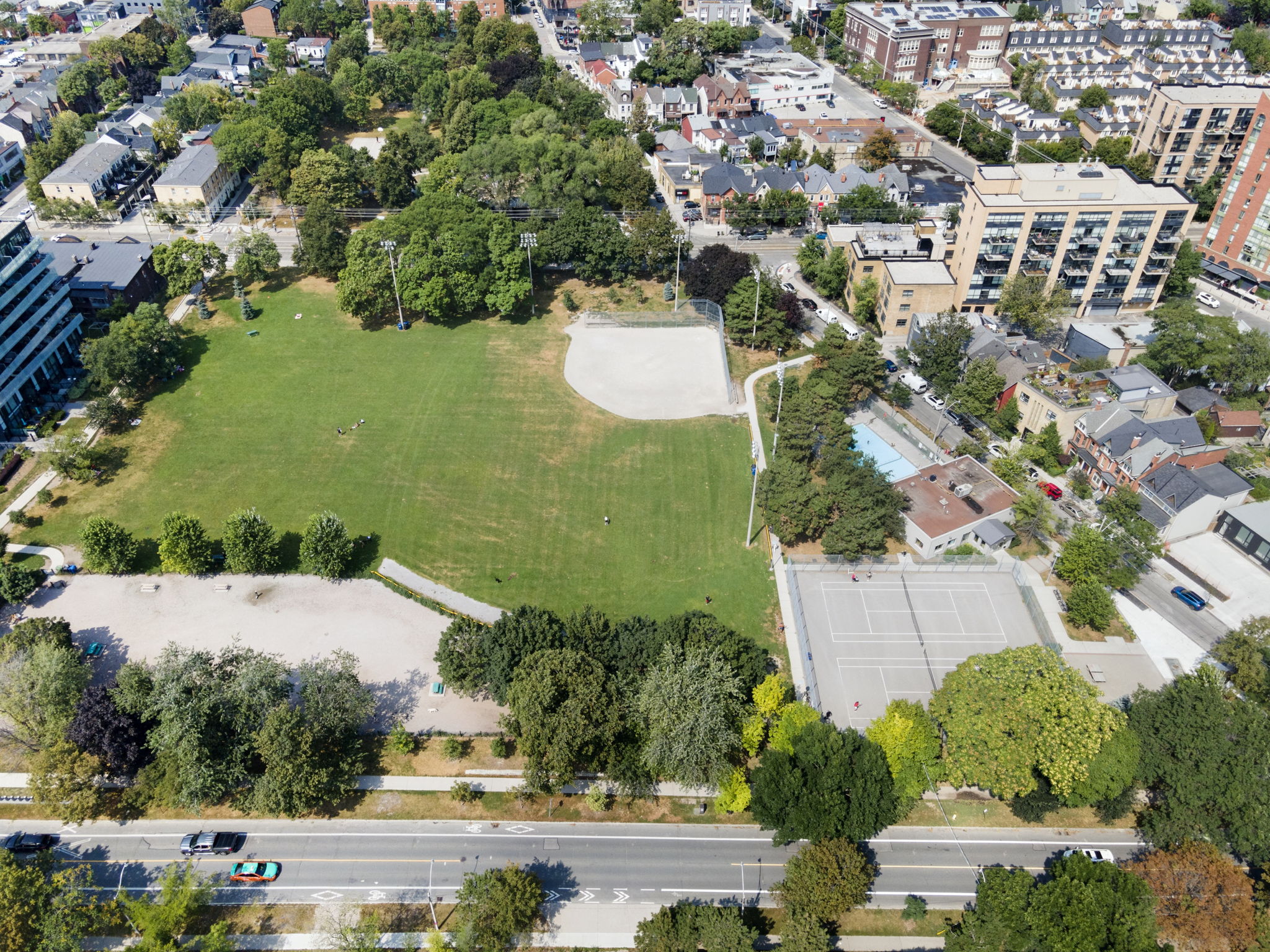 111 Walnut Ave, Toronto, ON M5V 2S1, Canada Photo 49