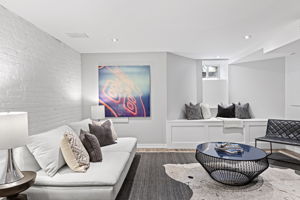 111 Walnut Ave, Toronto, ON M5V 2S1, Canada Photo 36