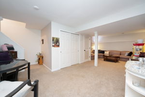 1306 Coventry Pointe Ln, Pottstown, PA 19465, USA Photo 17