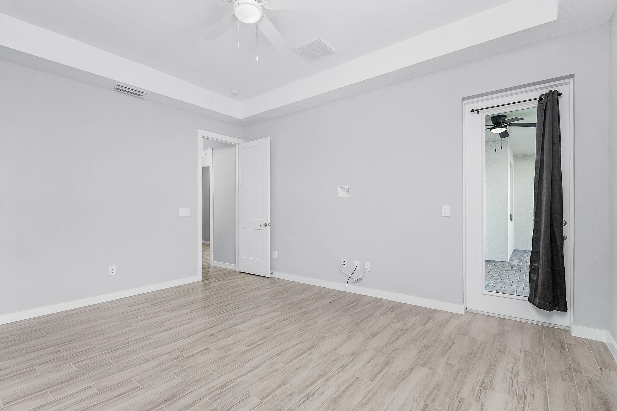 1826 NW 24th Ave, Cape Coral, FL 33993, USA Photo 19