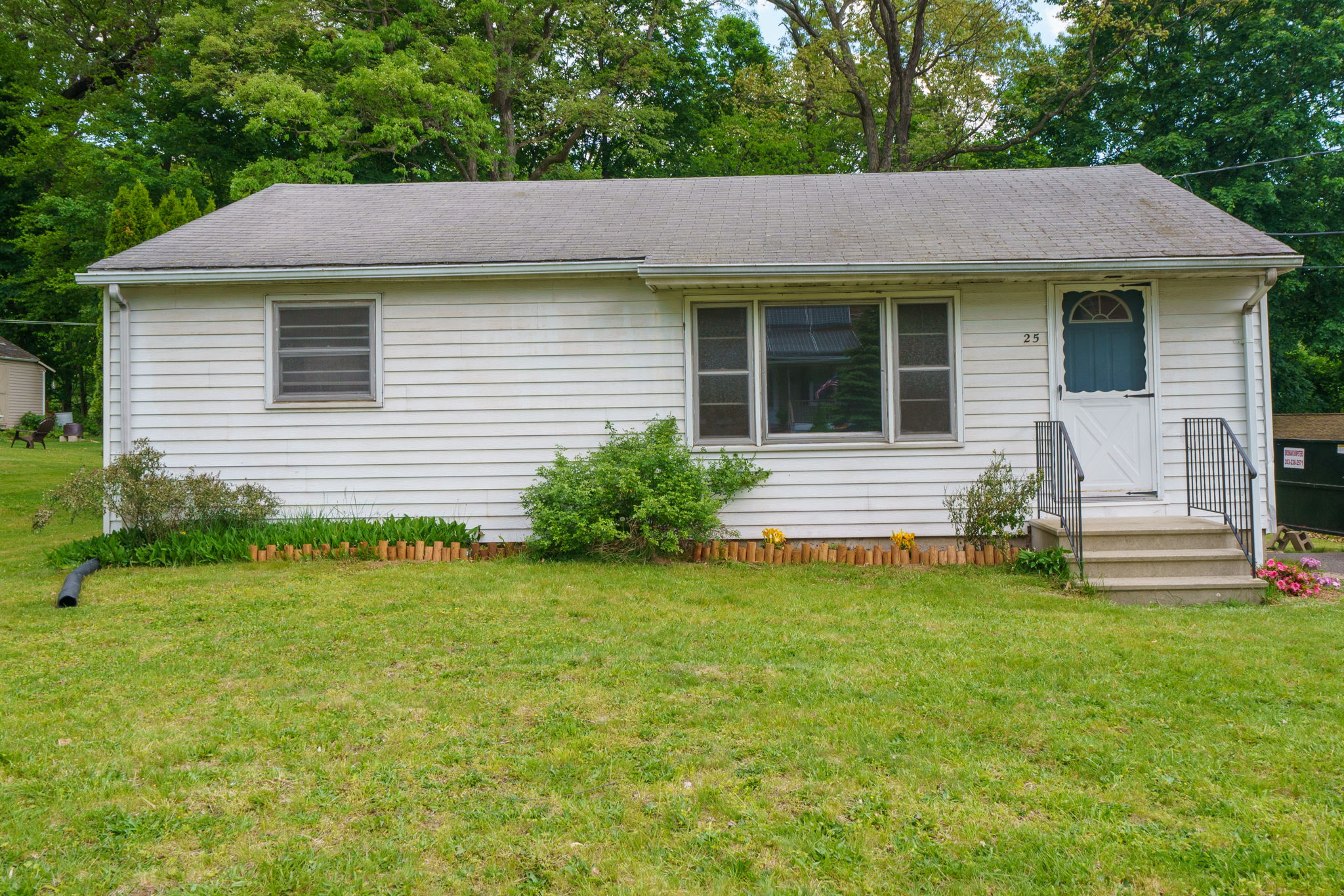 25 Hillside St, Meriden, CT 06451 Ed McCullough Photography