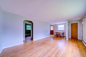 25 Hillside St, Meriden, CT 06451, US Photo 9