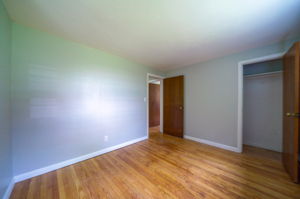 25 Hillside St, Meriden, CT 06451, US Photo 22