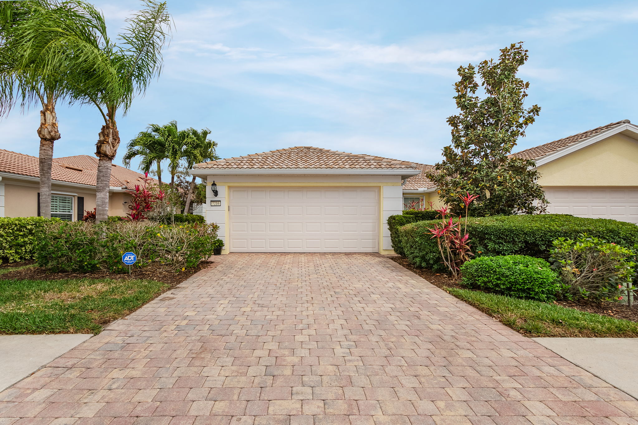 7216 Salerno Ct, Naples, FL 34114, US Photo 1