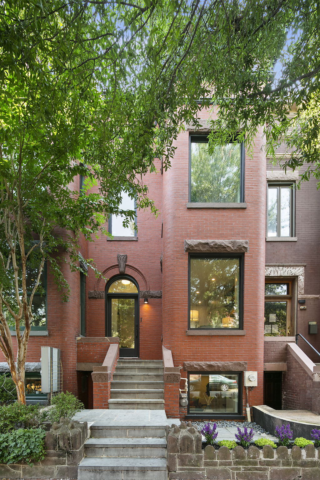 122 Seaton Pl NW, Washington, DC 20001, USA Photo 3