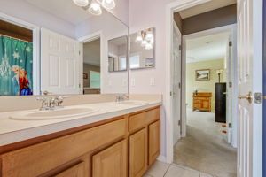 12505 Bay Branch Ct, Tampa, FL 33635, US Photo 31