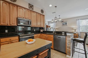 12505 Bay Branch Ct, Tampa, FL 33635, US Photo 13