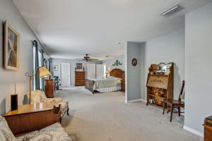 12505 Bay Branch Ct, Tampa, FL 33635, US Photo 38