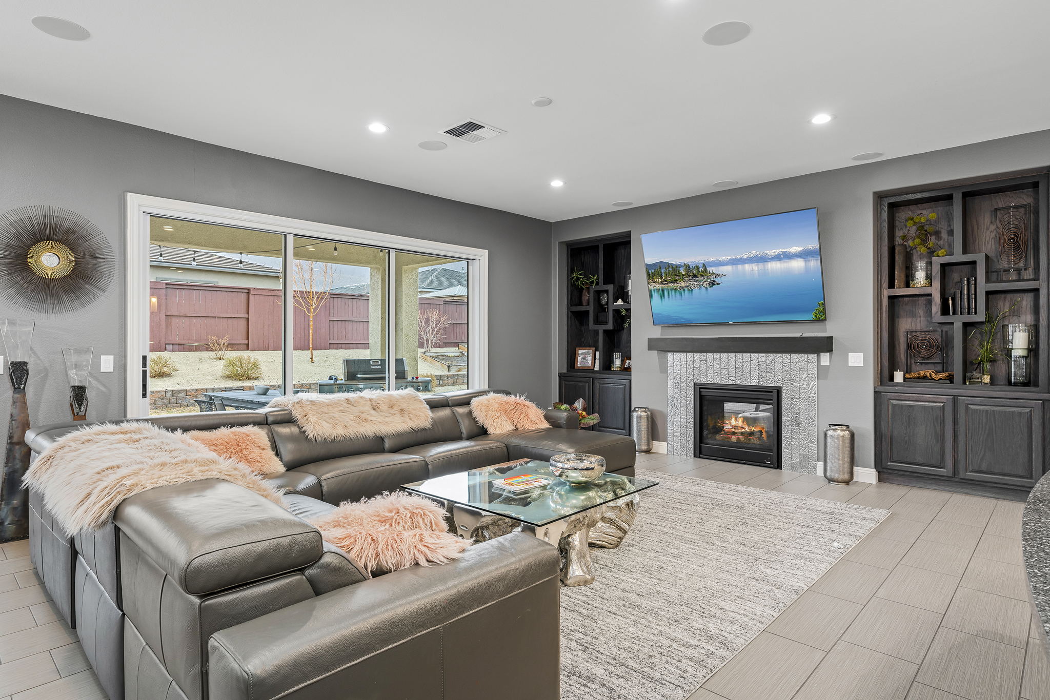 9880 Firefoot Ln, Reno, NV 89521, USA Photo 9