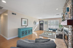 1317 W Fern Dr, Fullerton, CA 92833, US Photo 4