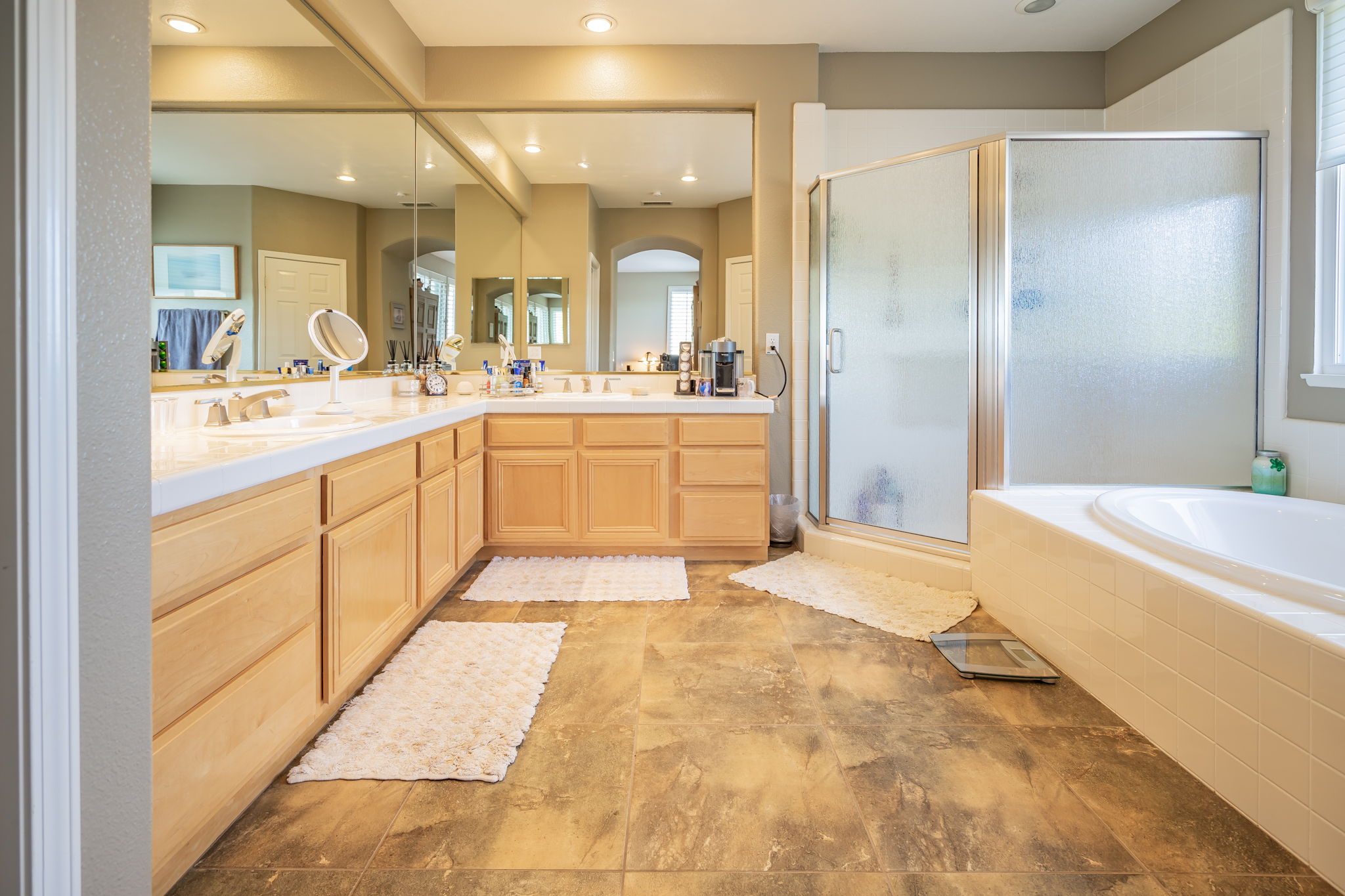 585 Blue Sky Cir, Simi Valley, CA 93065, US Photo 41