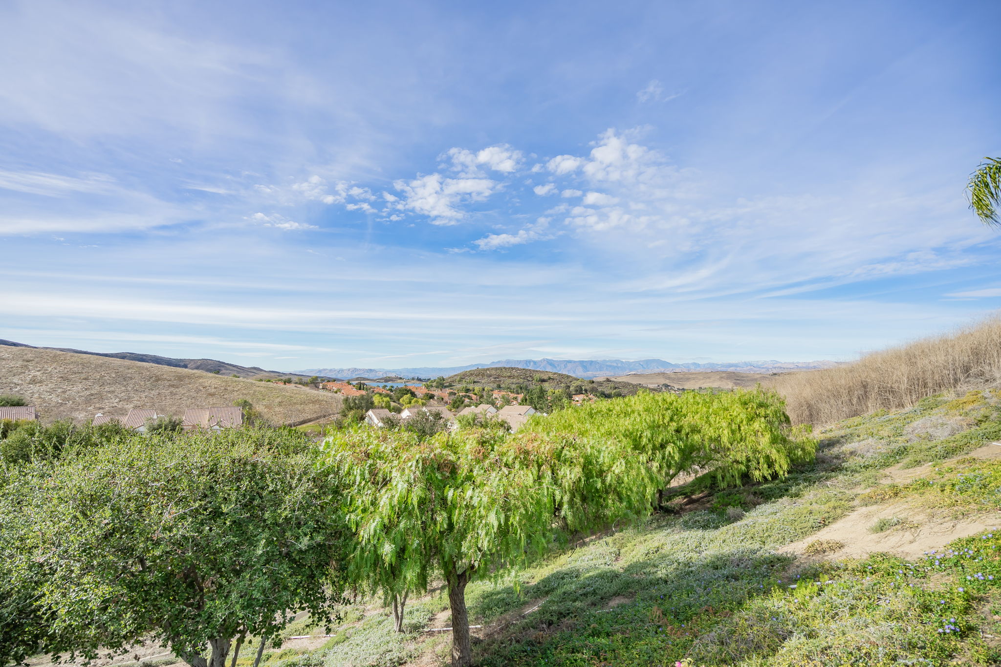 585 Blue Sky Cir, Simi Valley, CA 93065, US Photo 65