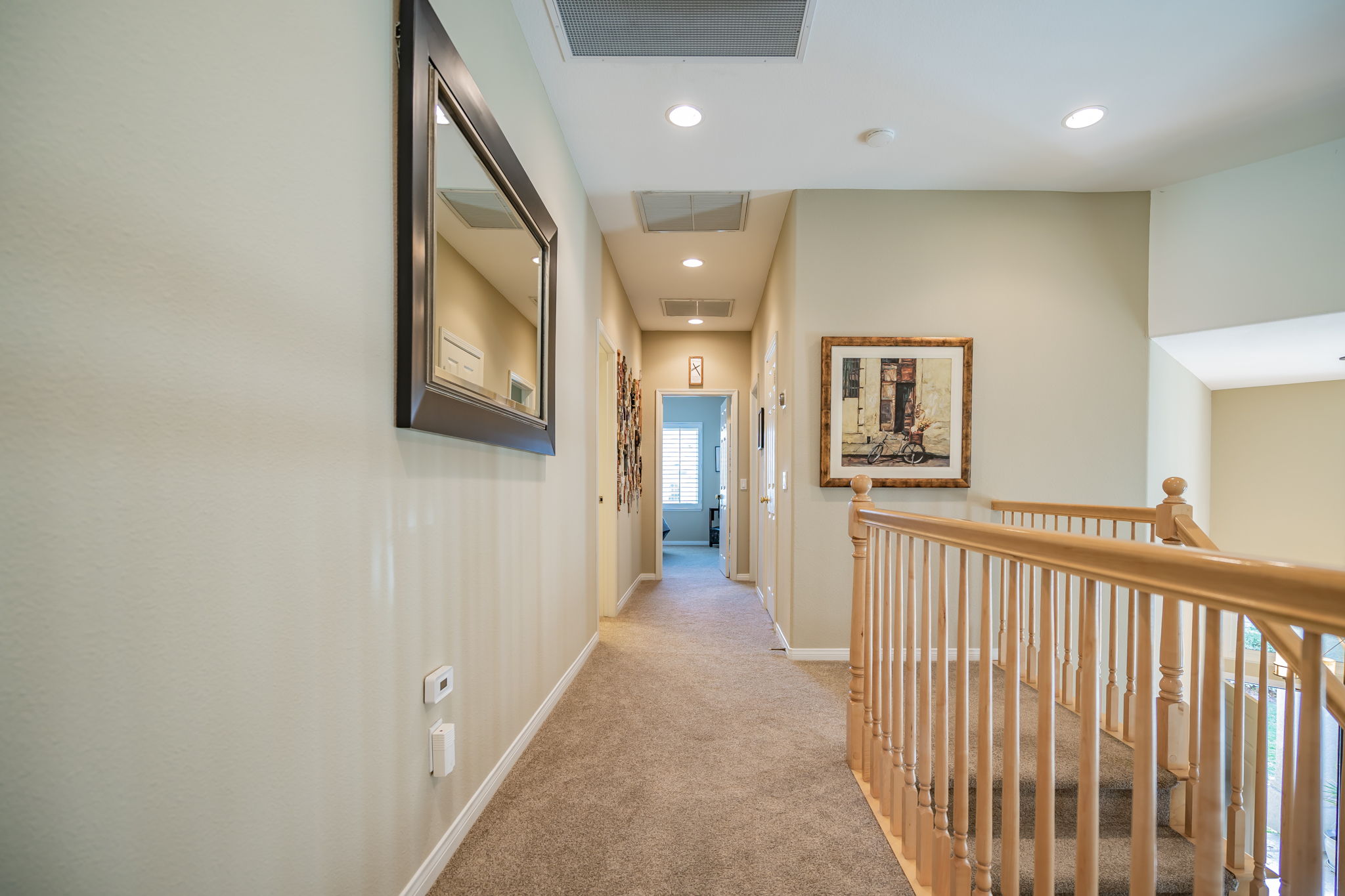 585 Blue Sky Cir, Simi Valley, CA 93065, US Photo 47