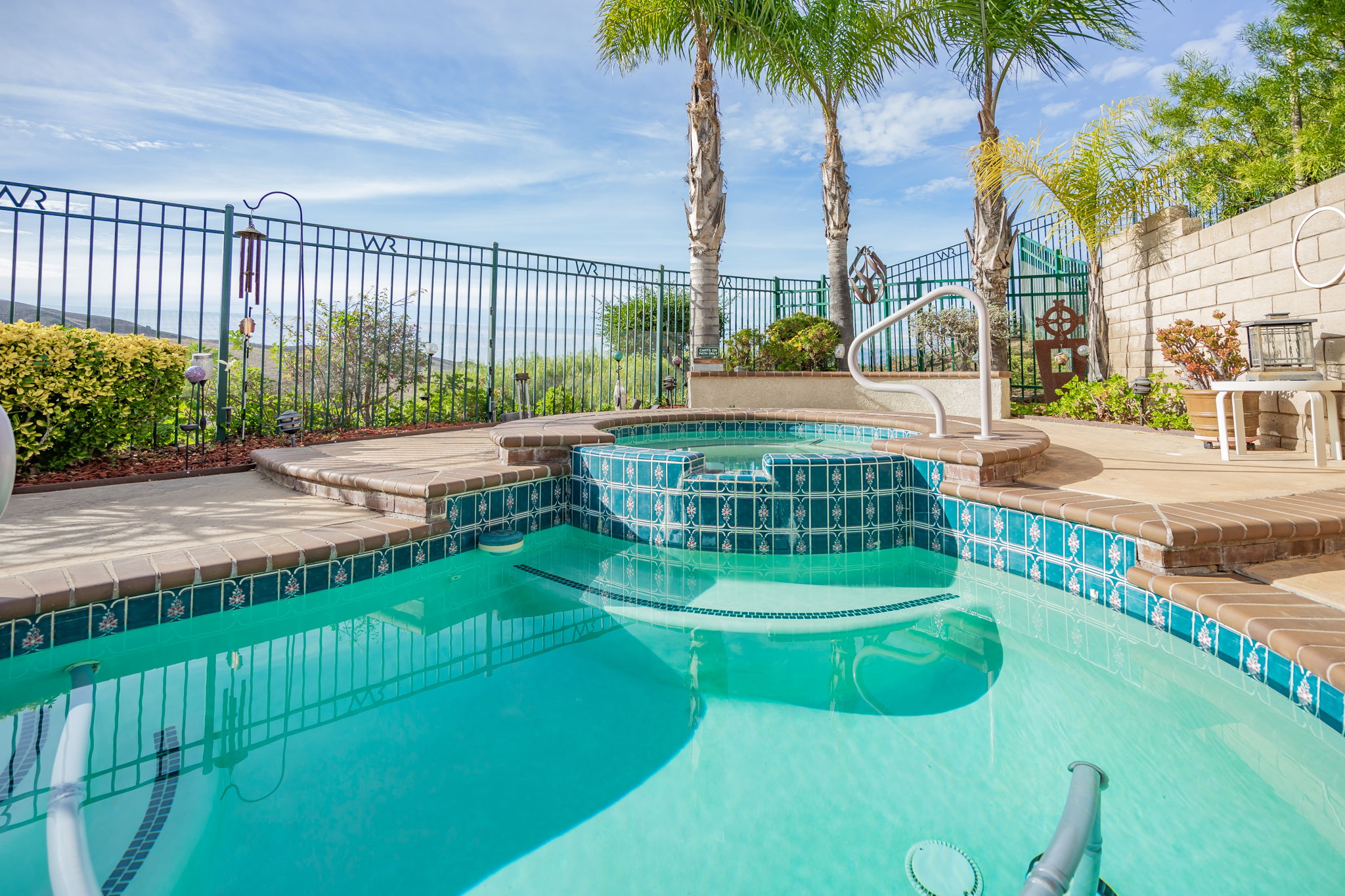 585 Blue Sky Cir, Simi Valley, CA 93065, US Photo 72
