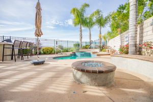 585 Blue Sky Cir, Simi Valley, CA 93065, US Photo 61