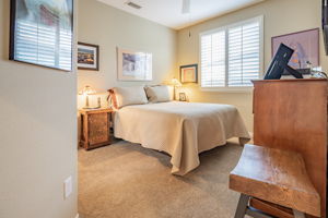 585 Blue Sky Cir, Simi Valley, CA 93065, US Photo 29