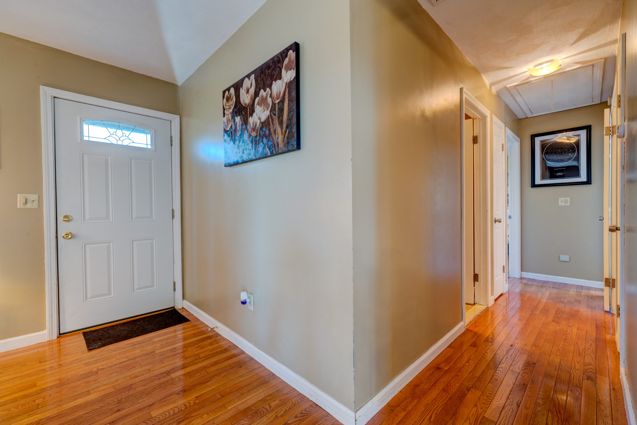 24 Parkwood Ave, Waterbury, CT 06708, USA Photo 18