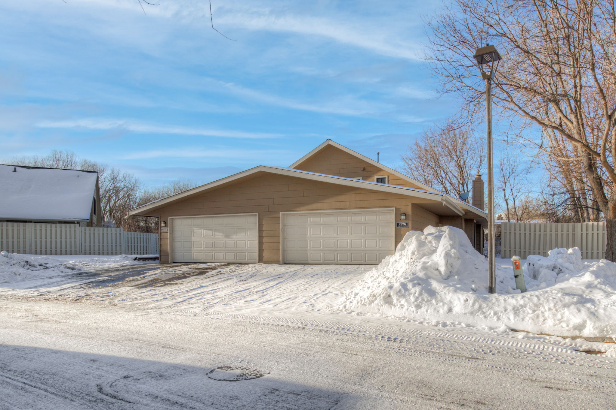 2226 Kings Valley Rd E, Minneapolis, MN 55427 ArchiPix