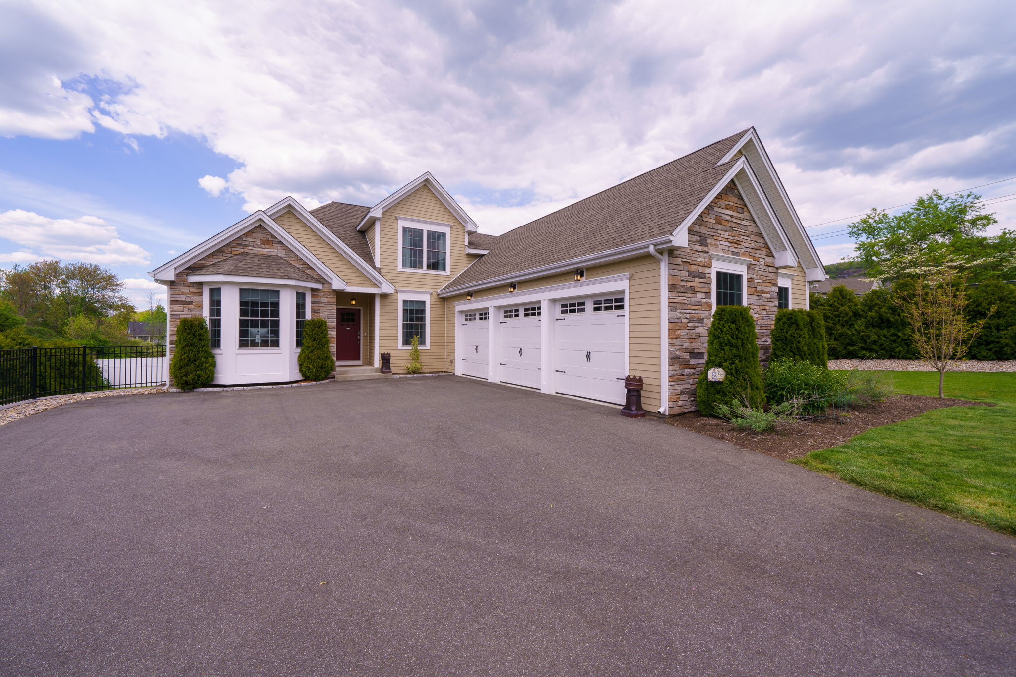 6 Bridle Path Dr, Southington, CT 06489 Ed McCullough Photography