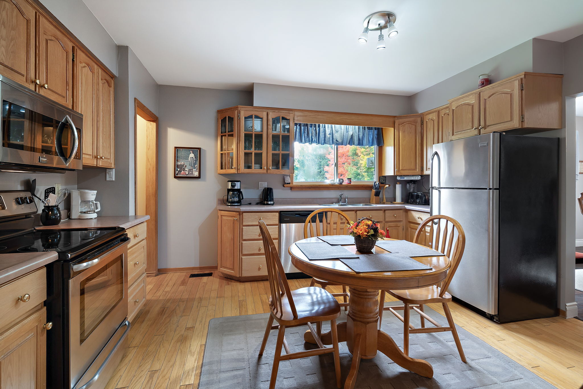 9 Maplewood Dr, Amaranth, ON L9V 3N7, CA Photo 25