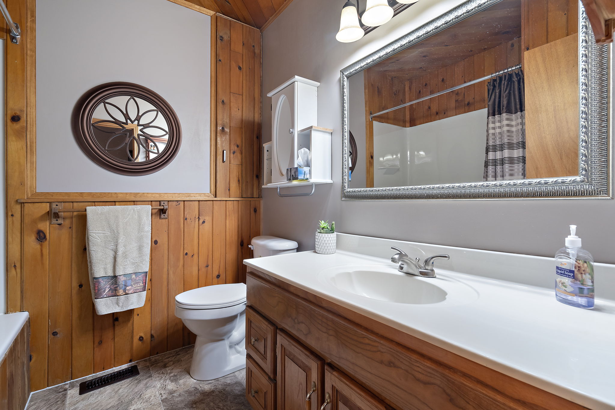 9 Maplewood Dr, Amaranth, ON L9V 3N7, CA Photo 16