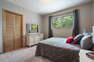 9 Maplewood Dr, Amaranth, ON L9V 3N7, CA Photo 12