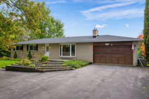 9 Maplewood Dr, Amaranth, ON L9V 3N7, CA Photo 7