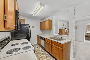 8642 South Bridge Dr, Myrtle Beach, SC 29575, USA Photo 10