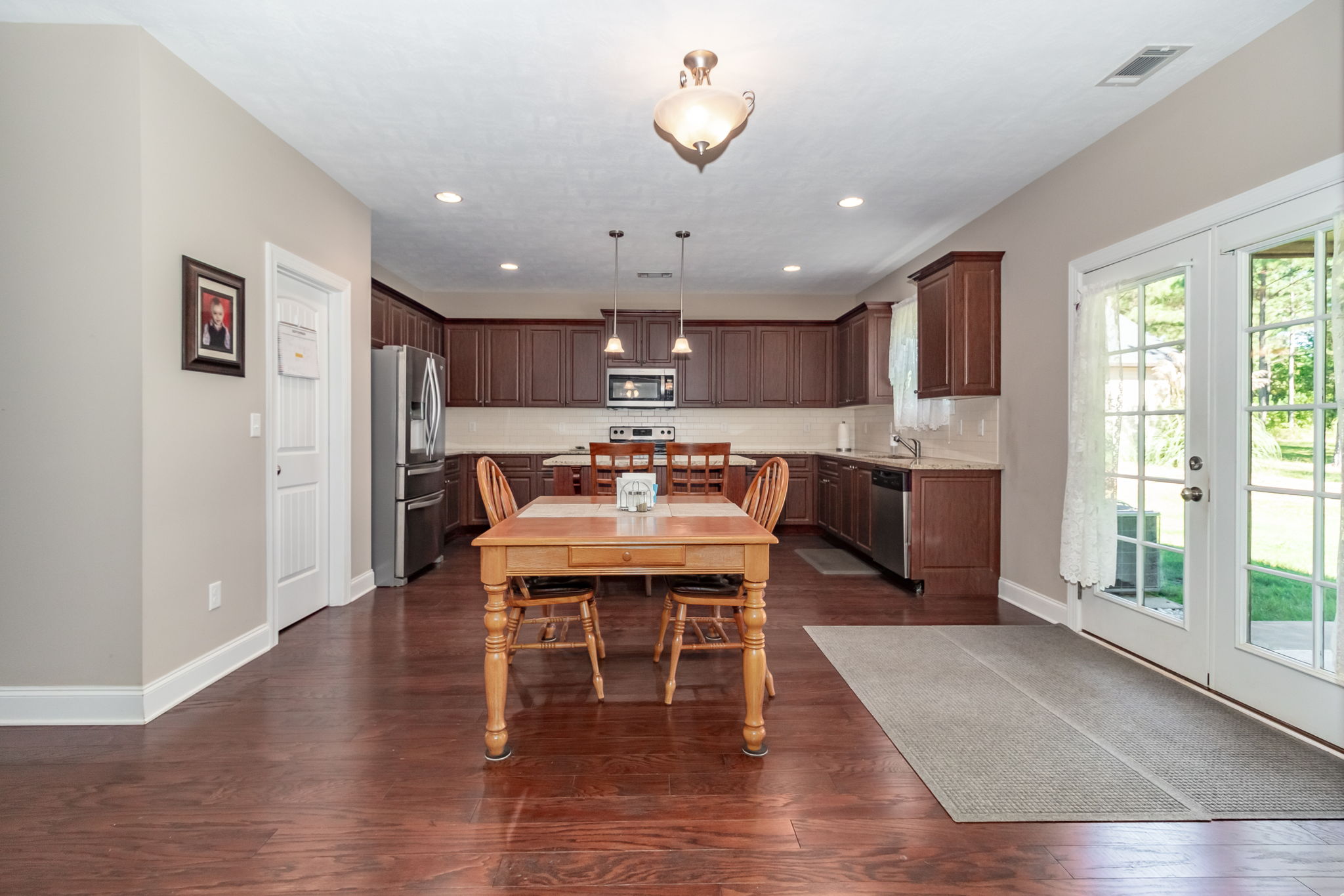 Kitchen/Breakfast Area