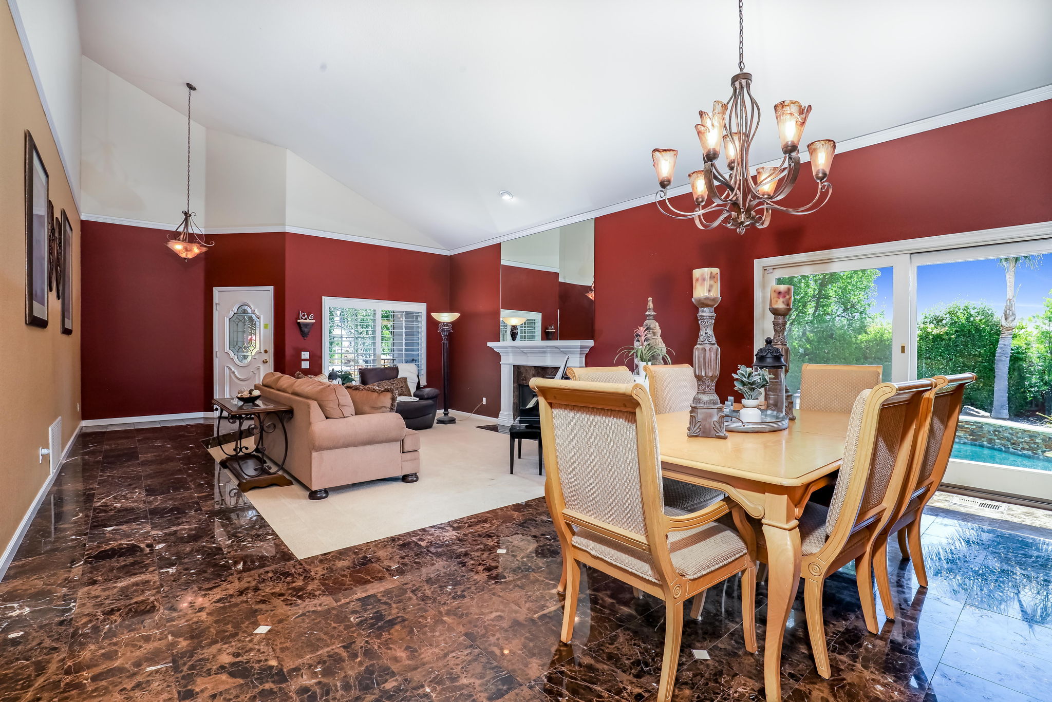 584 Grimsby Ln, Danville, CA 94506, USA Photo 8