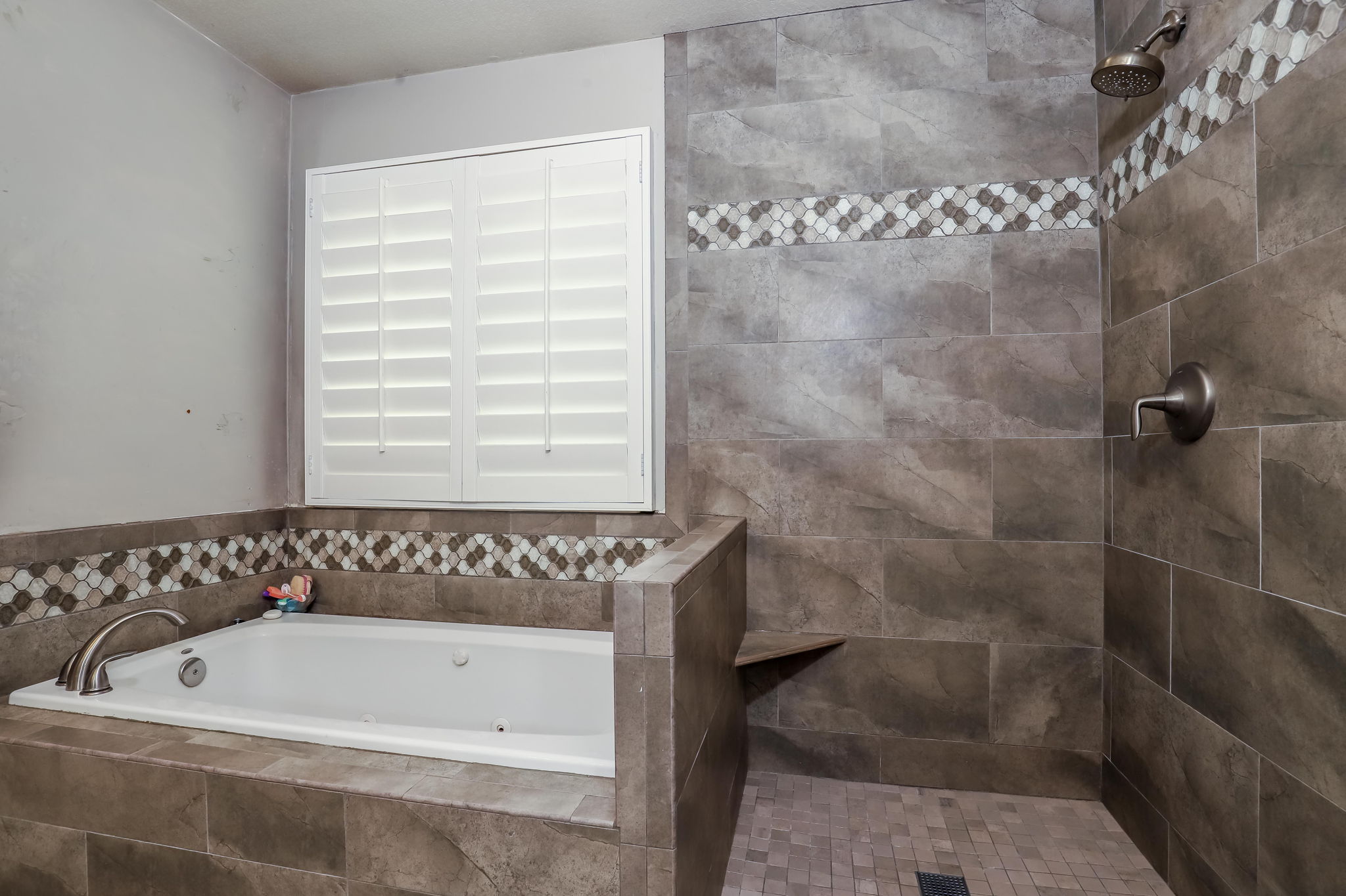 584 Grimsby Ln, Danville, CA 94506, USA Photo 21