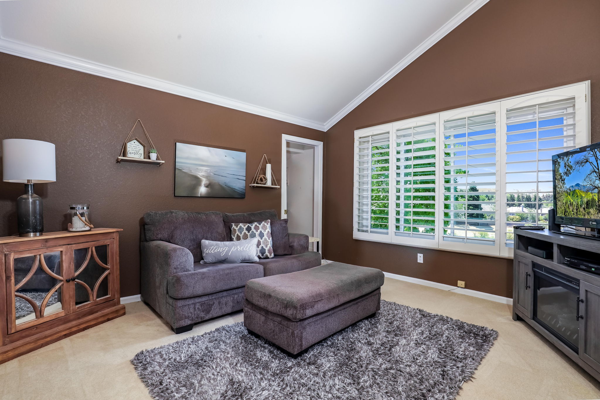 584 Grimsby Ln, Danville, CA 94506, USA Photo 19