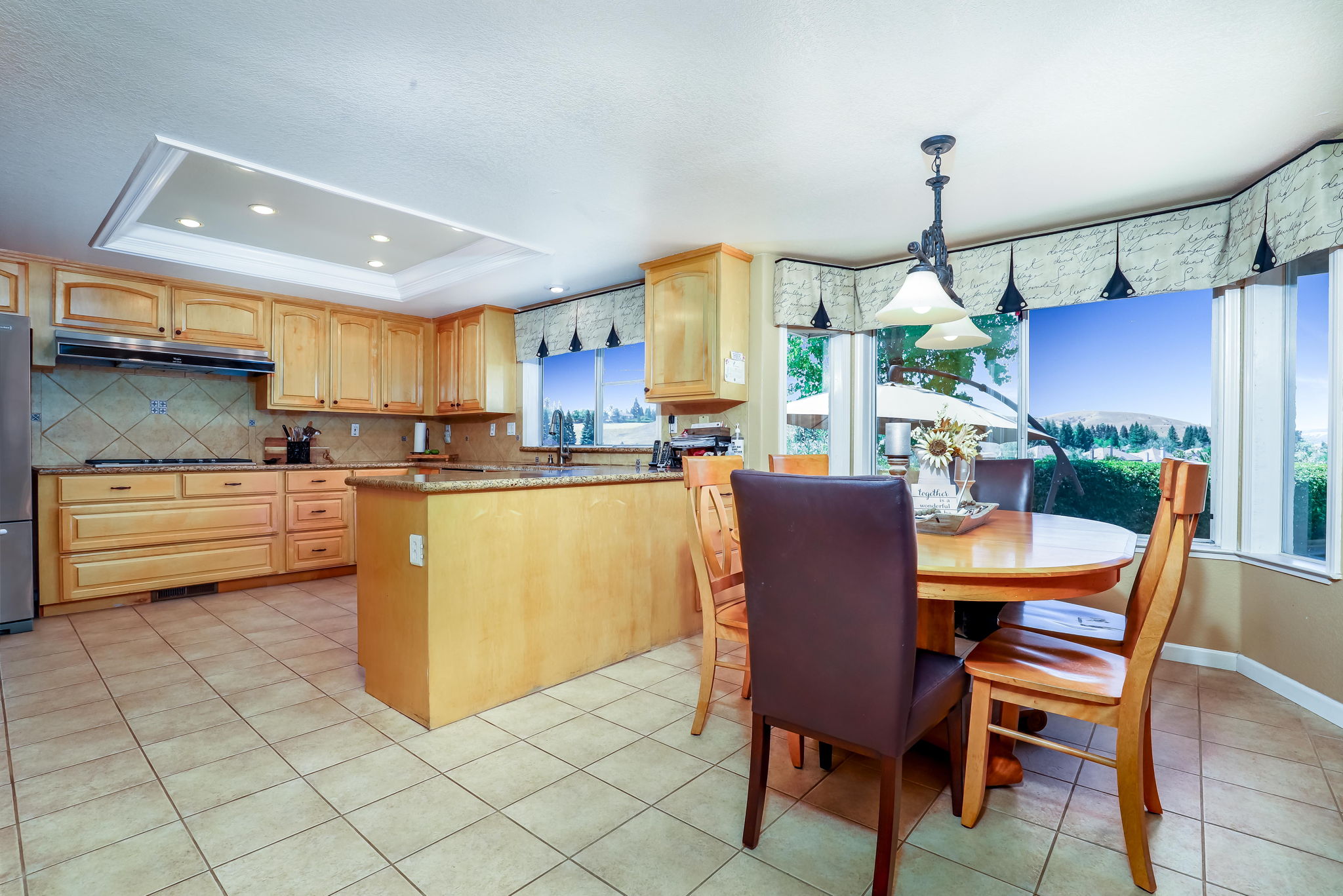 584 Grimsby Ln, Danville, CA 94506, USA Photo 13