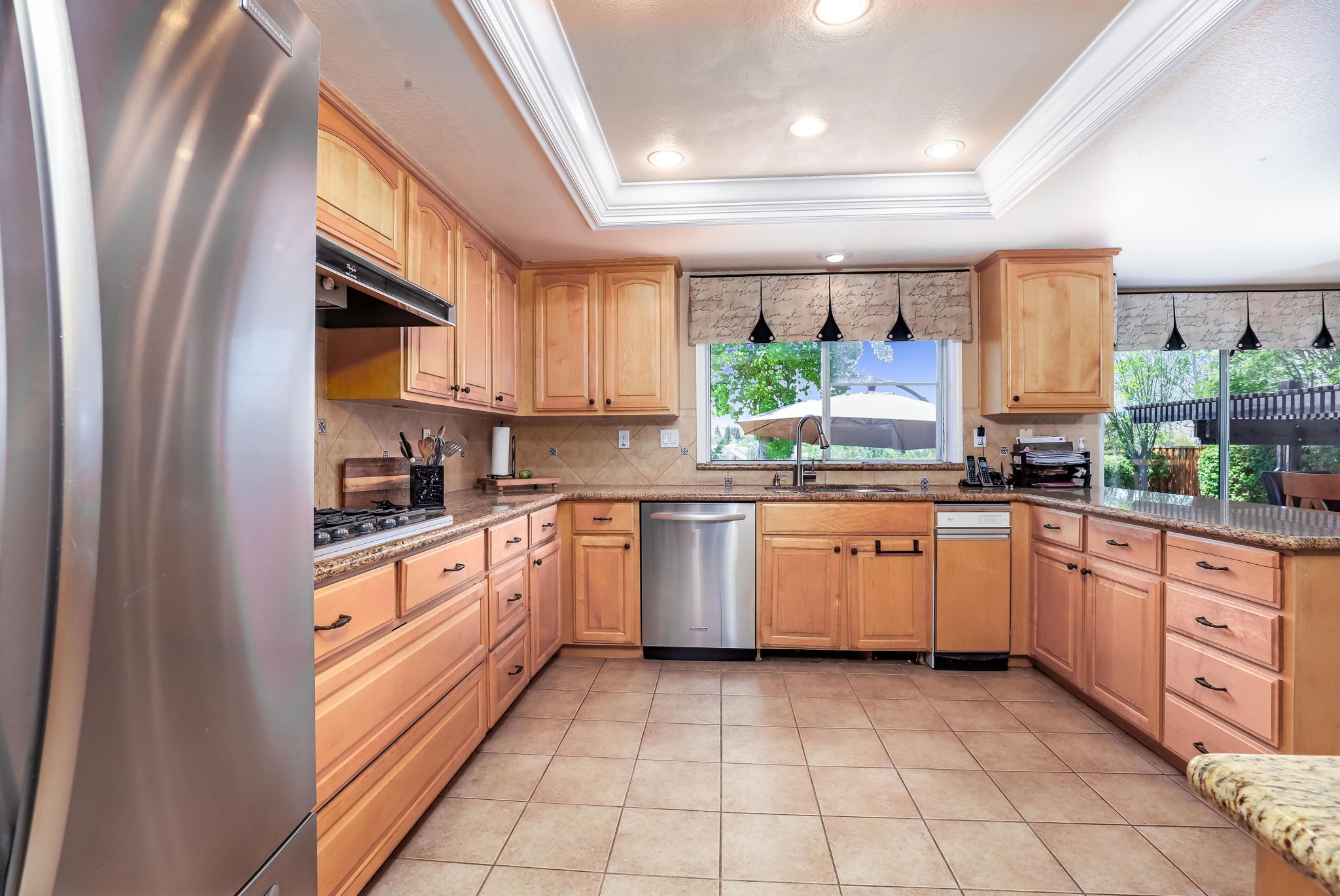 584 Grimsby Ln, Danville, CA 94506, USA Photo 15