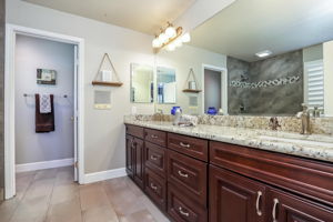 584 Grimsby Ln, Danville, CA 94506, USA Photo 19