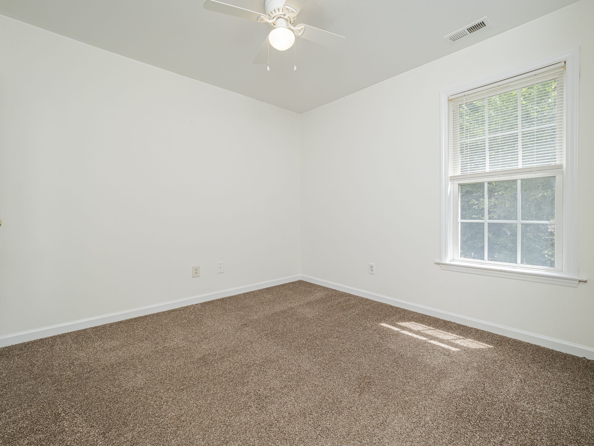 4717 Sinclair Dr, Raleigh, NC 27616, USA Photo 35