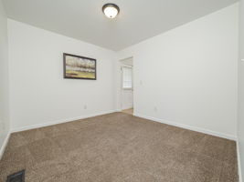 4717 Sinclair Dr, Raleigh, NC 27616, USA Photo 8