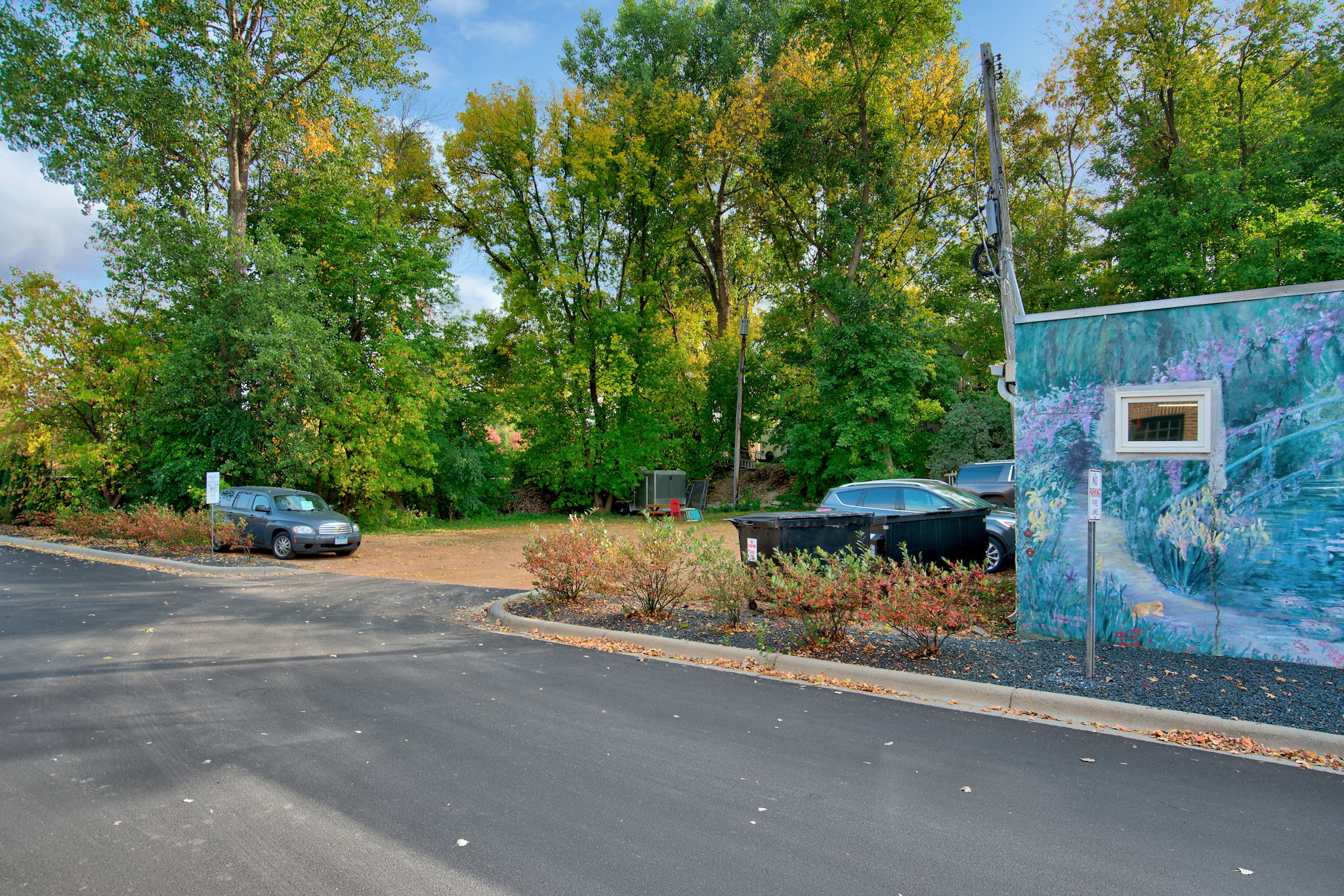 345 Water St, Excelsior Nordy Photography