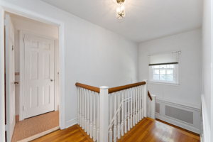  1078 Westbury Dr, Bethlehem, PA 18017, US Photo 24