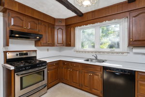  1078 Westbury Dr, Bethlehem, PA 18017, US Photo 18